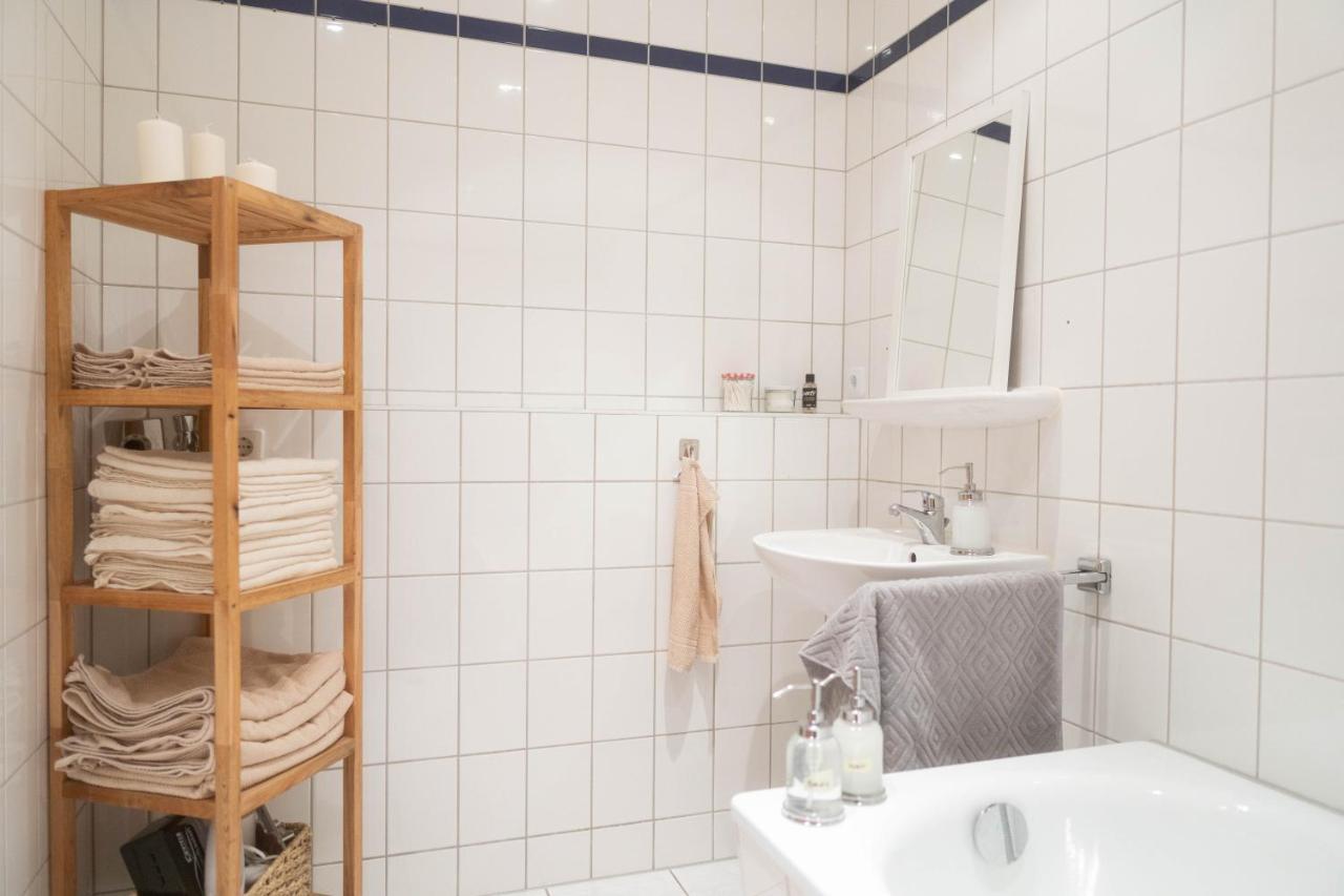 Grosse 3 Zimmer Wohnung Mit Netflix In Zentraler Lage Erfurt Exteriér fotografie